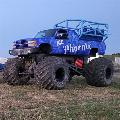 Ice Phoenix Monster Truck Driving Ice Phoenix Monster Truck Driving